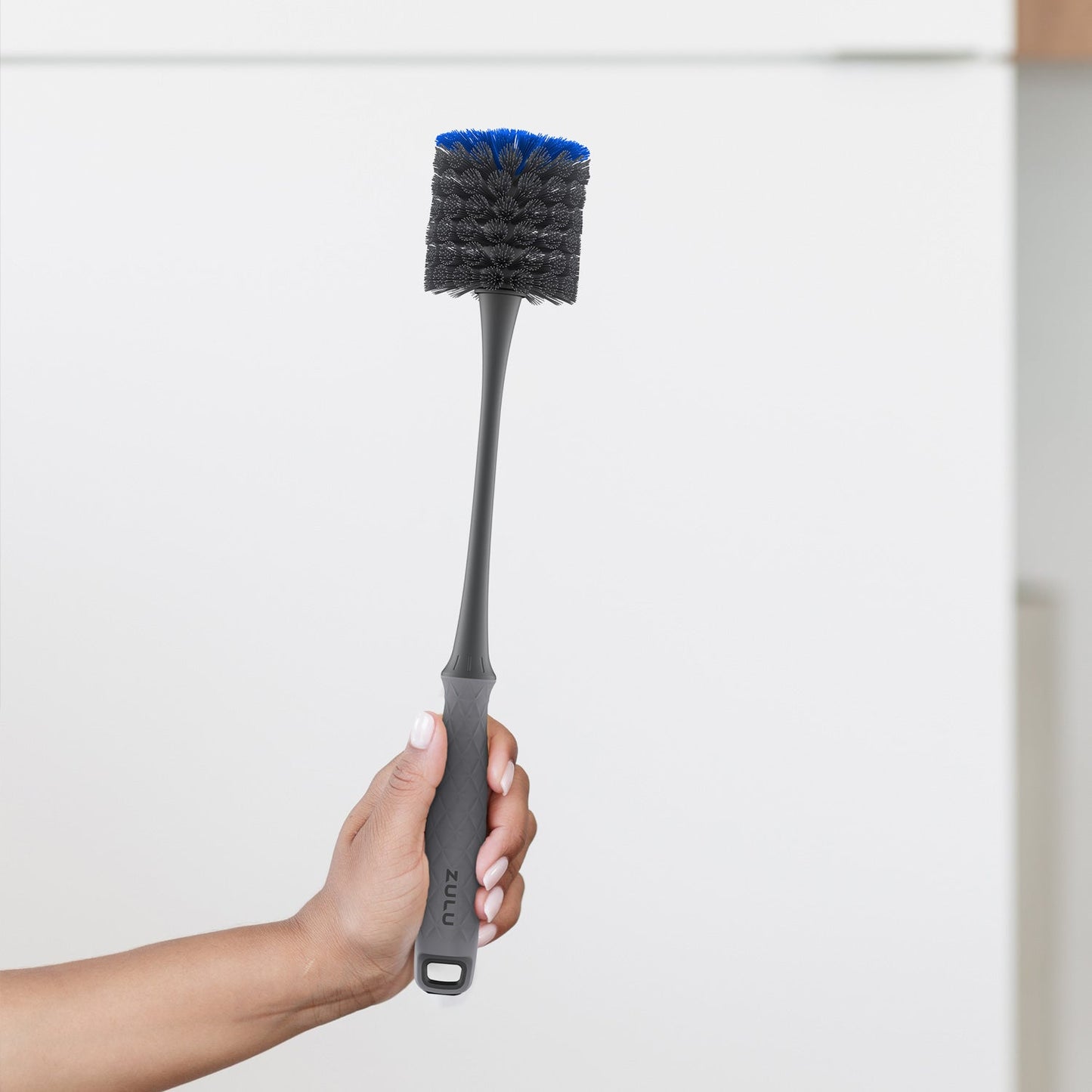 bottle-and-straw-cleaning-brush-set-x5 Zulu_Bottle_Brush_Holding.jpg